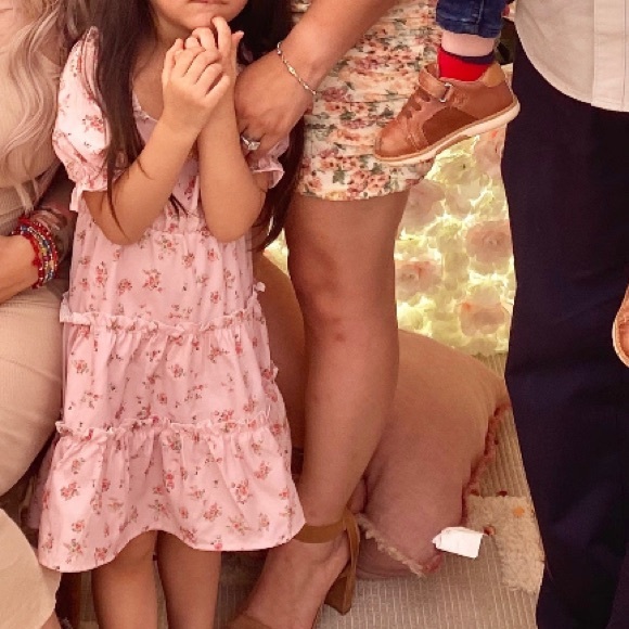 Floral girl hem dress - Picture 4 of 4